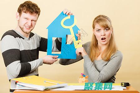 缺點(diǎn)： 可能難以找到有關(guān)鮮為人知主題的信息(缺點(diǎn):內(nèi)地吃不到)